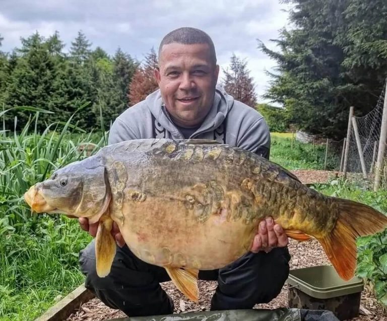 Tyersall Hall Pond